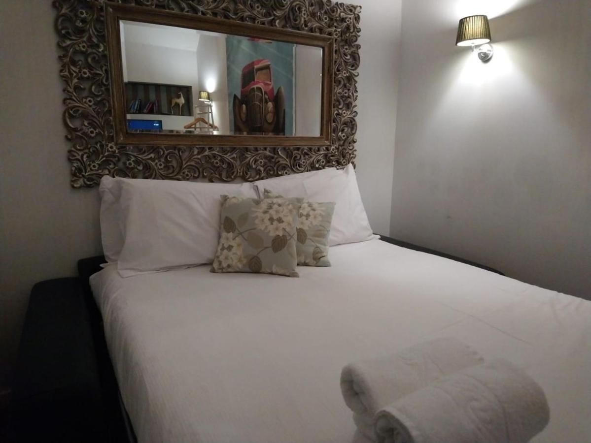 Dockside Villa London Kültér fotó